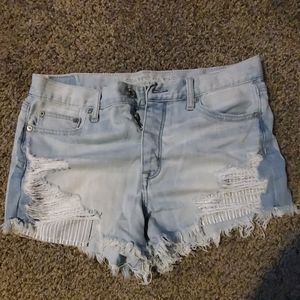 American Eagle Hi-rise festival shorts